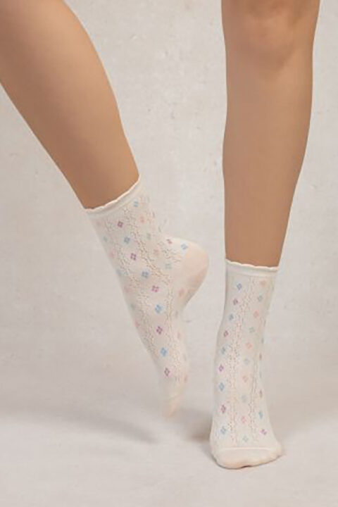 Chaussettes courtes à petits losanges ajourés