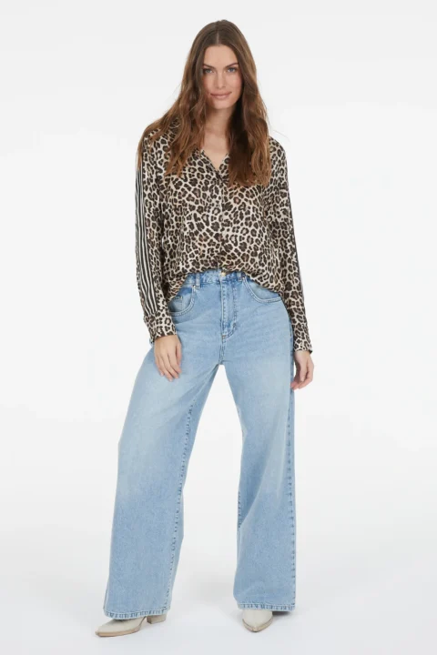 Marc Aurel Shirt with leopard print and stripes