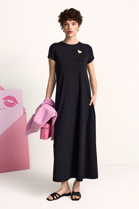 Riani | Robe maxi avec découpe en cœur – noir