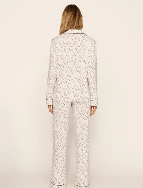 Eberjey | Pyjama long Gisele en modal TENCEL™ – Sur les pistes, ivoire/marine